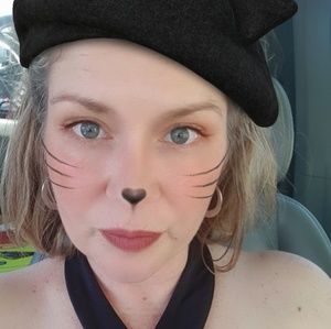 Meet your Posher, Angeli